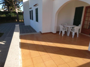 Chalet Cala Blanca con barbacoa